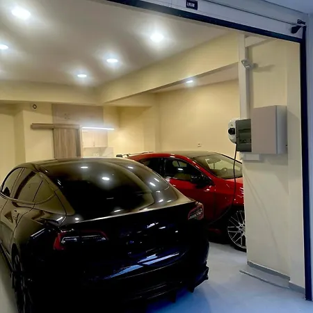 Angels Free Private Parking Of Stayinthess דירה