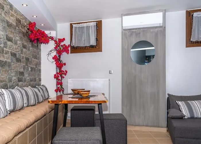 Angels Free Private Parking Of Stayinthess Apartman *