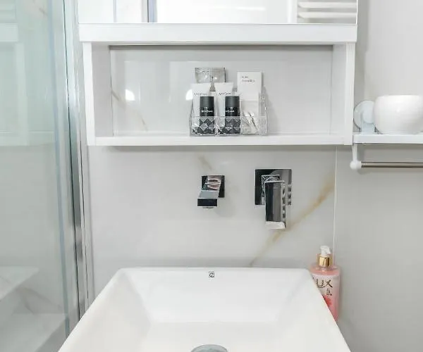 Apartman Angels Free Private Parking Of Stayinthess *