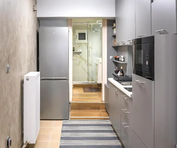 Angels Free Private Parking Of Stayinthess Apartman Szaloniki