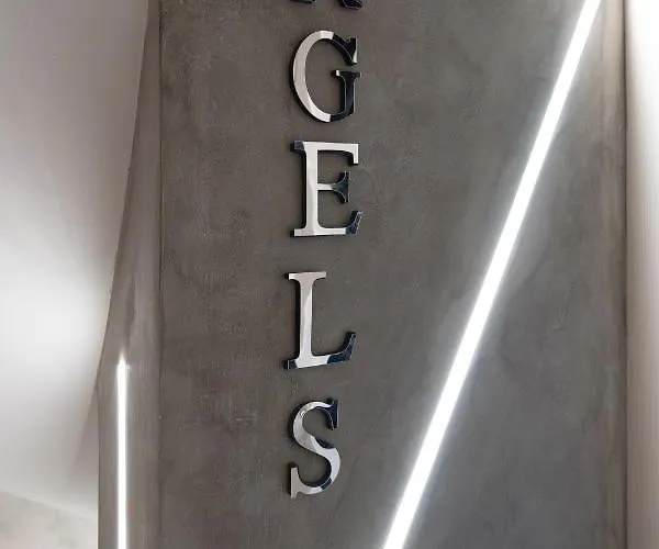 Angels Free Private Parking Of Stayinthess