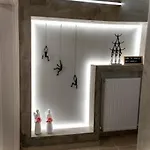 Angels Free Private Parking Of Stayinthess *